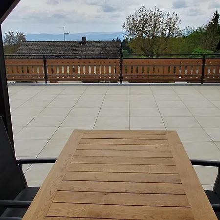 Comfortable Flat In Goerwihl With Balcony * Gorwihl