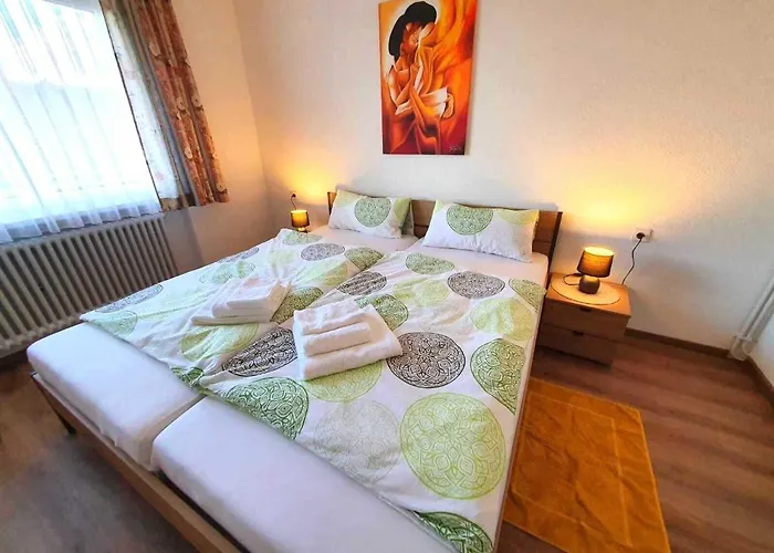 Elegante Im Schwarzwald, * Gorwihl