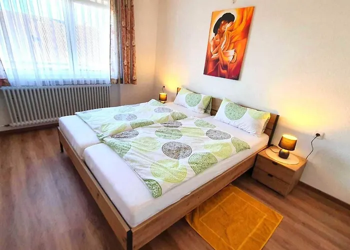 Elegante Im Schwarzwald, * Gorwihl